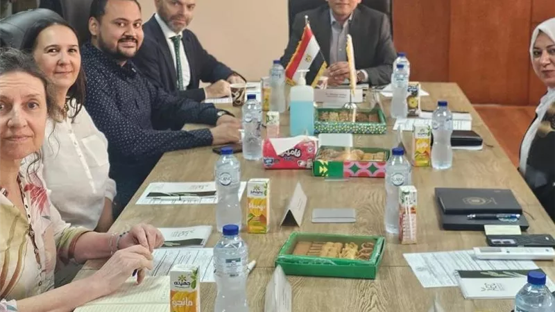 الصادرات الزراعية المصرية تفتح سوقاً جديدة.. وفد أرجنتيني ينهي زيارته لمصر لفتح الأسواق أمام «عنب المائدة»