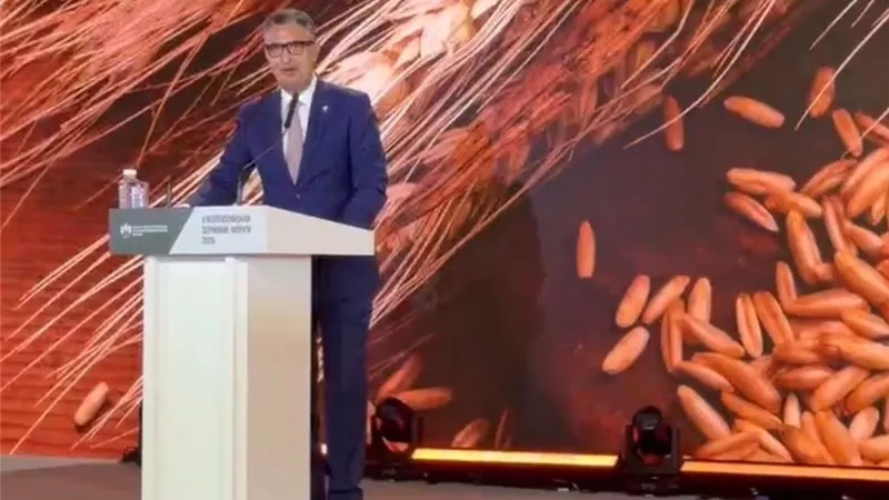 وزير التموين من سوتشي: مصر تستهدف مركزًا عالميًا للحبوب وتعزيز الشراكة مع روسيا