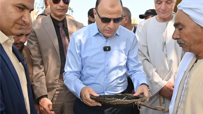     محافظ الغربية يشهد إطلاق مليون زريعة بلطي نيلي بفرع دمياط لدعم الثروة السمكية