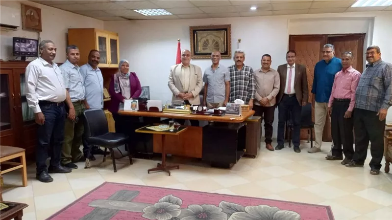 وكيل زراعة سوهاج يعقد اجتماعًا موسعًا لمتابعة سير العمل والتصدي للتعديات على الأراضي الزراعية