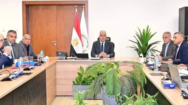 سويلم: جاهزية كاملة للمنظومة المائية بالدقهلية.. وتطهير 2947 كيلومترًا من الترع والمصارف
