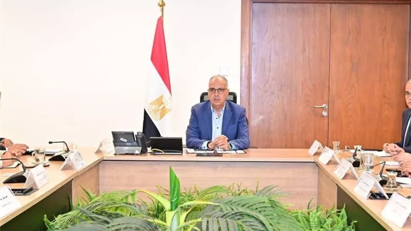 زيادة 28% في استثمارات قطاع المياه.. وزير الري يستعرض خطة المشروعات القومية للعام المالي الجديد