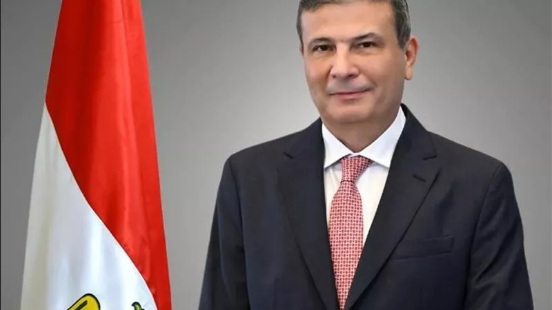 وزير الزراعة يعلن تطلع مصر لاستضافة مؤتمر الأمم المتحدة للتصحر 