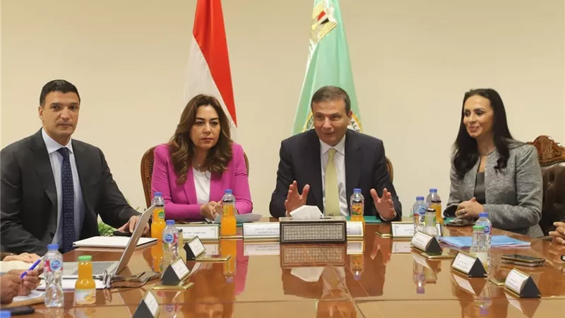 تنسيق خماسي مشترك بقيادة الزراعة يطلق آليات القرية المنتجة لتحويل الريف إلى مراكز تصنيع وتصدير