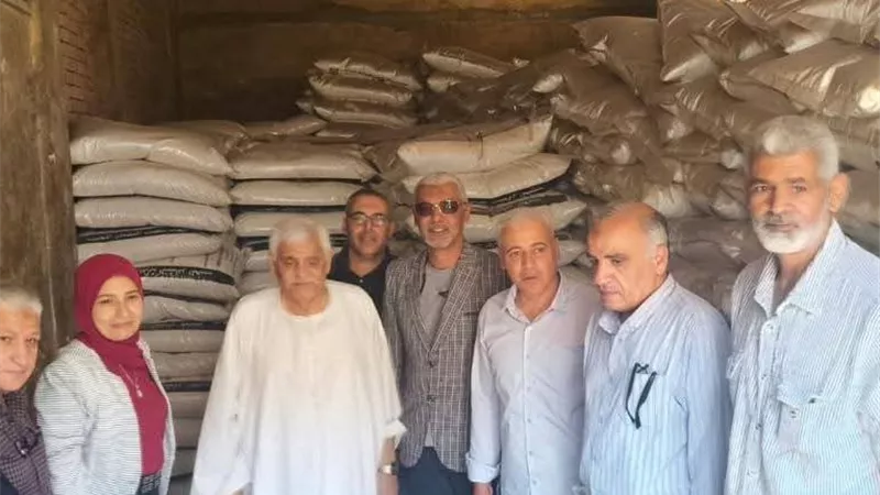 الزراعة تتابع منظومة صرف الأسمدة وسير العمل بالجمعيات والمشروعات التعاونية في الشرقية