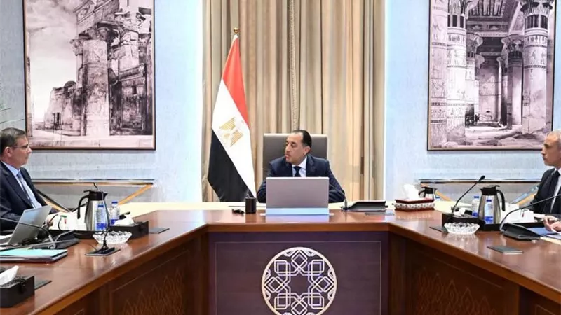 مدبولي يبحث التوسع في محطات الثروة الحيوانية الحديثة لتعزيز الأمن الغذائي