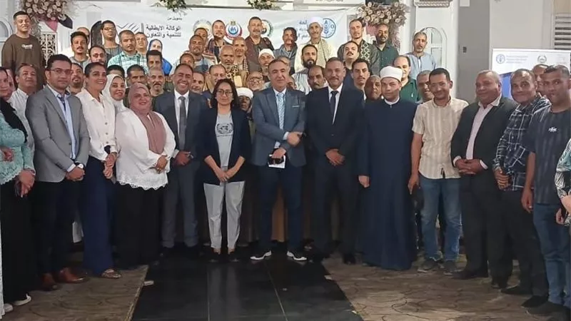     بتكليفات وزير الزراعة.. رئيس الخدمات البيطرية يطلق حملة التوعية بمقاومة مضادات الميكروبات من أسيوط 