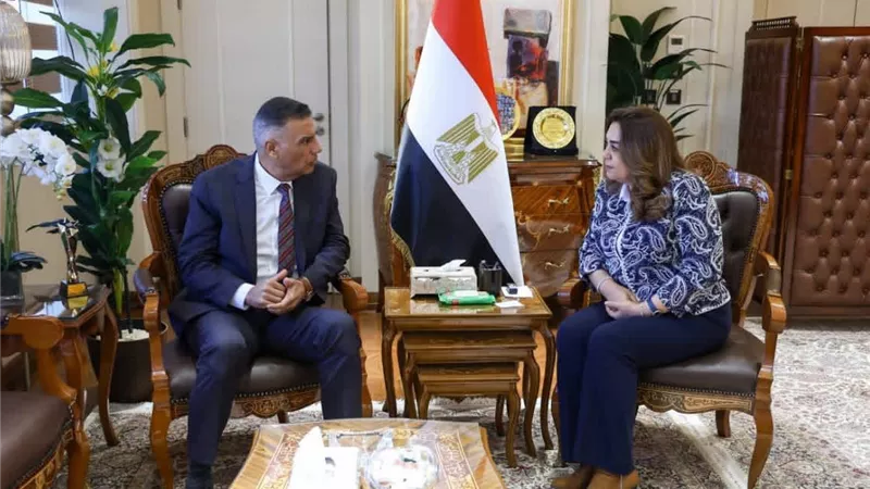 جرين شرم في الصدارة.. وزيرة التنمية المحلية تتابع مع محافظ جنوب سيناء مشروعات التنمية والتحول الأخضر