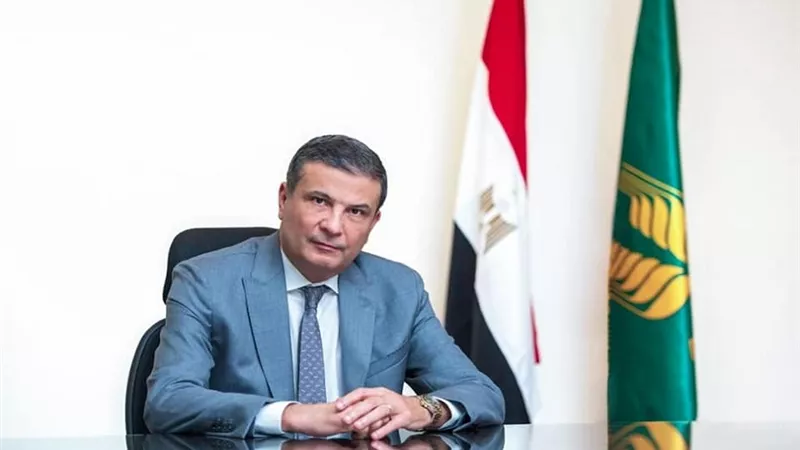 وزير الزراعة يبعث برقية تهنئة إلى الرئيس السيسي بمناسبة الاحتفال بذكرى ثورة 23 يوليو