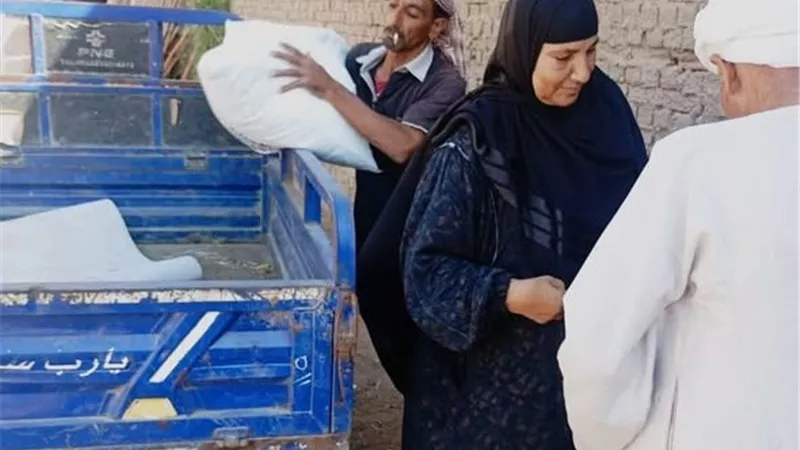 زراعة الجيزة تتابع انتظام صرف الأسمدة بالجمعيات الزراعية لدعم المزارعين