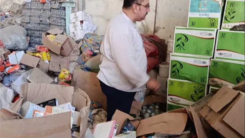 الغش التجاري.. ضبط 1014 عبوة مبيدات منتهية الصلاحية في حملات تفتيشية مكثفة بالغربية