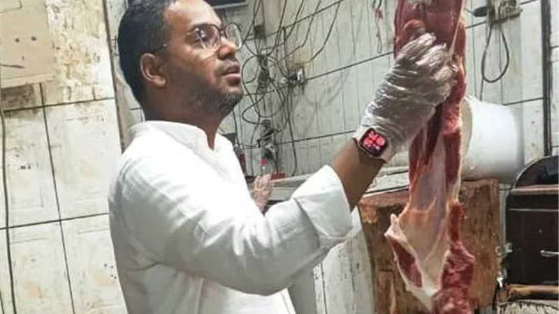 تنفيذًا لتوجيهات محافظ أسوان.. حملات رقابية مكثفة تضبط 150 كجم لحوم ومنتجات مخالفة