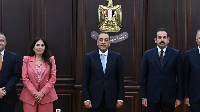 رئيس الوزراء يشهد توقيع بروتوكول بين التنمية السياحية وجهاز مستقبل مصر