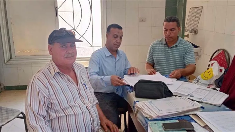 زراعة المنوفية تتابع حقول الذرة بشبين الكوم وتوجه المزارعين بترشيد مياه الري وإنتاج السيلاج