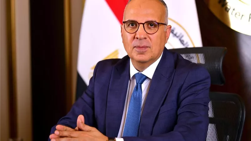 وزير الري يتابع المرحلة الثالثة لتأهيل قناطر إدفينا.. خطة شاملة لرفع كفاءة المنشأ وضمان استدامة التشغيل