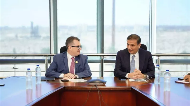 خطة حكومية لتعزيز الأمن الغذائي.. التوسع في “القرية المنتجة” وربط الزراعة بالصناعة ضمن مستهدفات 2026/2027