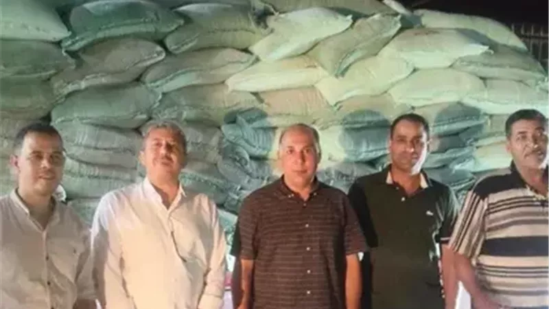 ضبط 9.5 طن دقيق بلدي مدعم داخل سيارة بالبحيرة قبل تهريبها للسوق السوداء