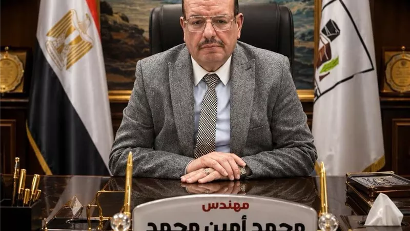 لجنة الإيجارات بمديرية الزراعة ببني سويف تبحث طلبات السكن الإداري واستغلال المباني التابعة للجمعيات الزراعية