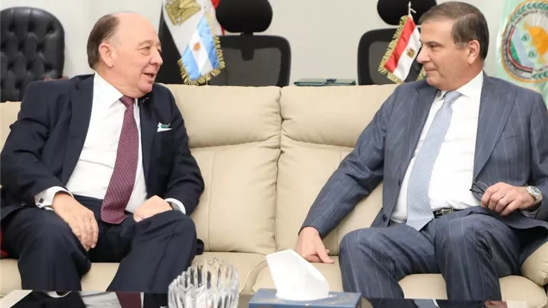 وزارة الزراعة توقع مذكرة تفاهم مع الأرجنتين لتعزيز التكنولوجيا والبحوث الزراعية
