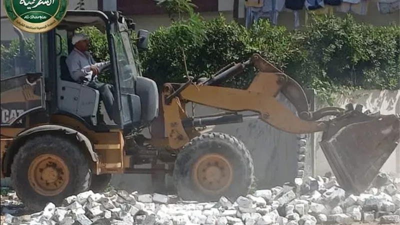 الشرقية تزيل 7 حالات تعدٍ بالبناء المخالف على مساحة تتجاوز 638 مترًا
