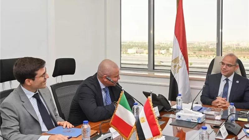 وزير الاستثمار: مصر تمتلك فرصًا واعدة في قطاعات الطاقة المتجددة والتصنيع الزراعي