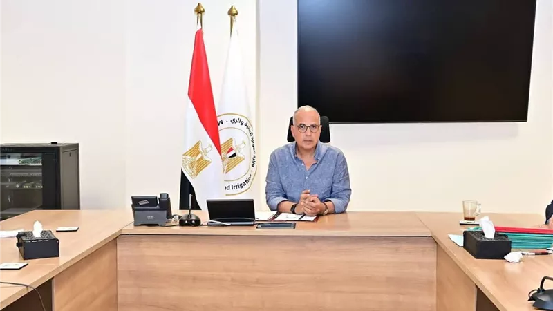 وزير الري : حماية الشواطئ المصرية أولوية وطنية لمواجهة التأثيرات السلبية