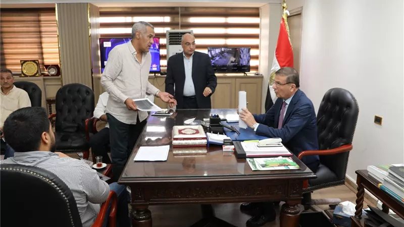 وزير الزراعة يوجه قطاعات الوزارة بالتفاعل الفوري مع طلبات نواب الشعب لتلبية احتياجات المزارعين
