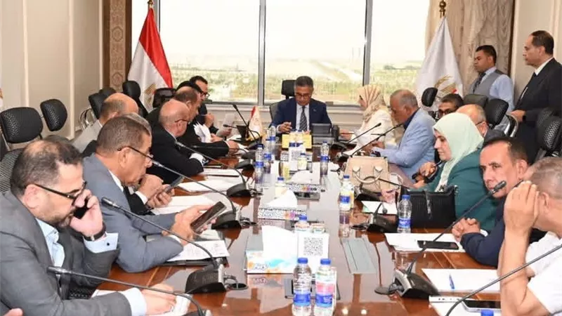 وزير التموين يوجّه بسرعة حسم طلبات النواب.. استجابة عاجلة لمطالب المواطنين