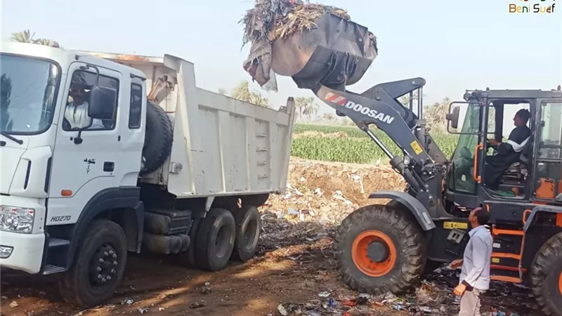 بني سويف تواصل مواجهة التعديات والإشغالات وتكثف حملات النظافة وتحسين الطرق