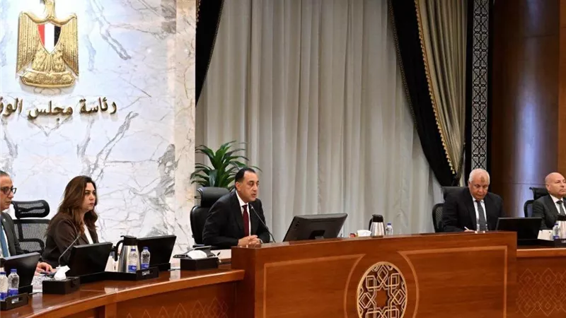 تكثيف المتابعة لعمليات تجميع قش الأرز ومنع الحرق المكشوف للعمل على منع تكون السحابة السوداء
