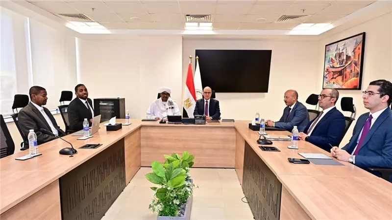 وزير الري يستقبل وزير الزراعة والري السوداني لبحث تعزيز الشراكة المائية والتنموية ومواجهة التحديات المشتركة