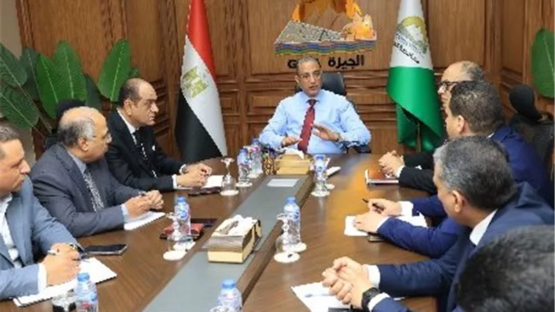 تحرك عاجل من محافظ الجيزة لضبط الأسواق.. سلع مخفضة ورقابة مشددة لمواجهة الاحتكار والتلاعب بالأسعار