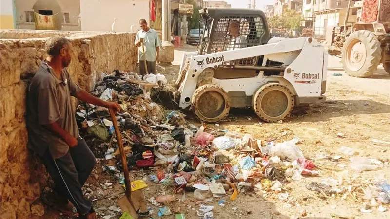 حملات مكثفة للنظافة ورفع الإشغالات وتحسين المظهر الحضاري بمركزي إطسا ويوسف الصديق يالفيوم