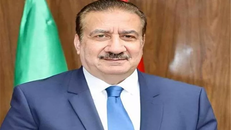 خطة موسعة لتجميل بورسعيد.. اللواء أبو ليمون يوجه بالتوسع في المسطحات الخضراء وحظر قطع الأشجار