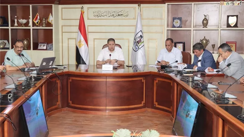 متابعة تنفيذ المرحلة الخامسة من مبادرة «100 مليون شجرة» ببني سويف
