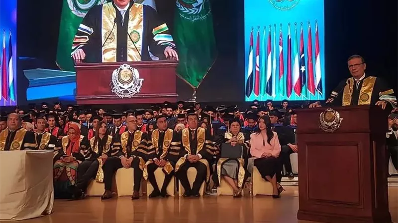 وزير الزراعة يشهد حفل تخرج دفعة جديدة من طلاب الأكاديمية العربية للعلوم والتكنولوجيا والنقل البحري