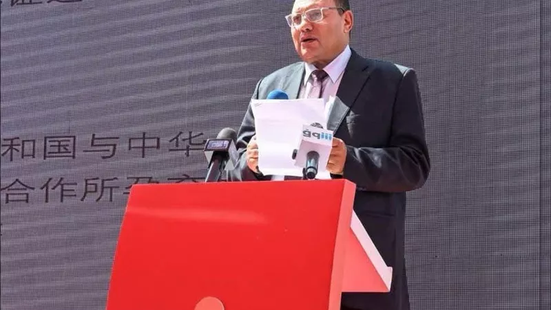 نائب وزير الزراعة يضع حجر أساس مشروع صيني بـ1.5 مليار جنيه لإنتاج مليون طن أعلاف سنويًا