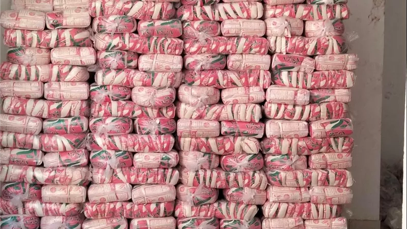ضربات تموينية في أسيوط.. 649 محضرًا وضبط أطنان سكر وأسمدة وآلاف اللترات من الوقود