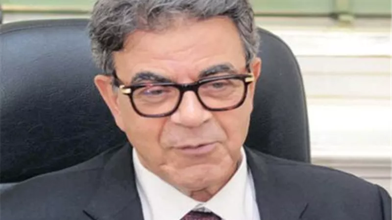 نقيب البيطريين يشدد على توطين اللقاحات وتطبيق الصحة الواحدة