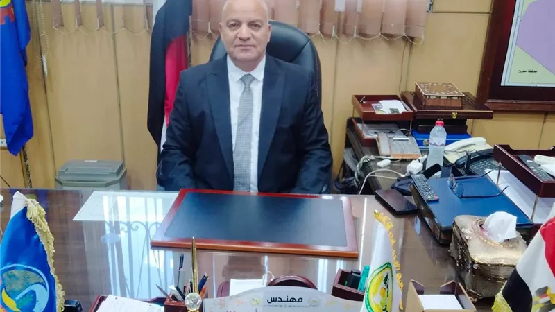 زراعة البحيرة تنفذ تجارب تشغيل لوحدات جرش وخلط بمزارع الدواجن في وادي النطرون