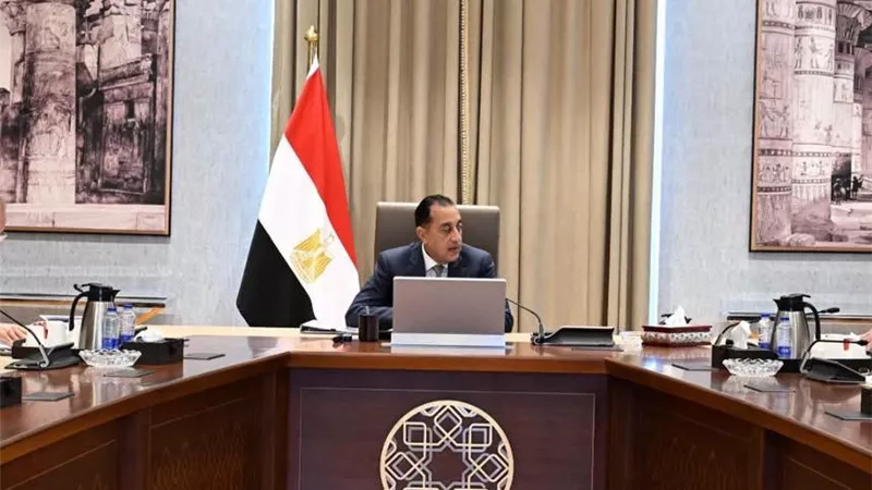 مدبولي: تحركات لتأمين مخزون السلع الأساسية والأسمدة والأدوية في مواجهة تداعيات التوترات الإقليمية