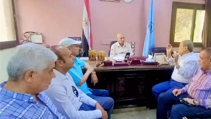 محافظ أسيوط: تدوير المخلفات الزراعية وتحويلها إلى كمبوست
