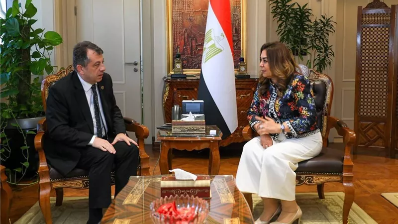 مصر وأرمينيا تعززان التعاون البيئي.. منال عوض تبحث إدارة المخلفات وحماية التنوع البيولوجي قبيل COP17