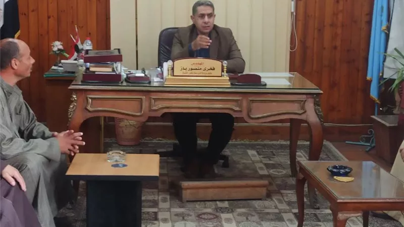  زراعة كفر الشيخ تسرع أعمال تطهير المراوي والمصارف بقرية أريمون استعدادًا للموسم الشتوي