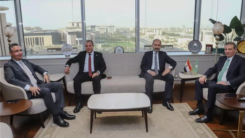 وزيرا الزراعة والتموين ورئيس 