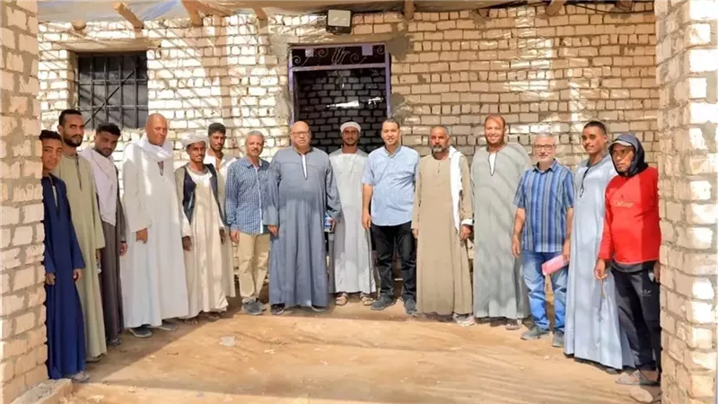 زراعة الأقصر تطلق مدارس حقلية لمكافحة حافرة الطماطم وتدريب المزارعين لحماية المحصول من الخسائر 