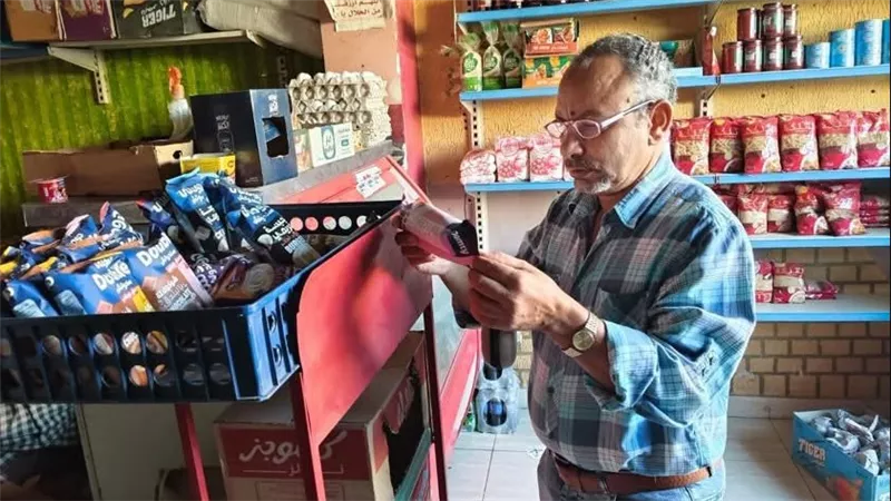 محافظ أسيوط يوجه بضبط الأسواق ومواجهة التلاعب بالأسعار.. حملات مفاجئة لفحص الأغذية ومراجعة صلاحيتها بأبنوب