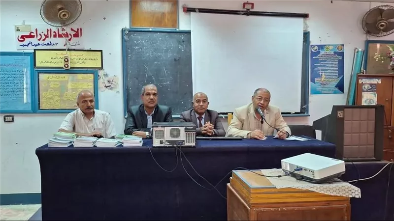 زراعة الإسماعيلية تطلق دورة تدريبية للتعريف بأحدث تقنيات مكافحة الحشائش بالمحاصيل الزراعية