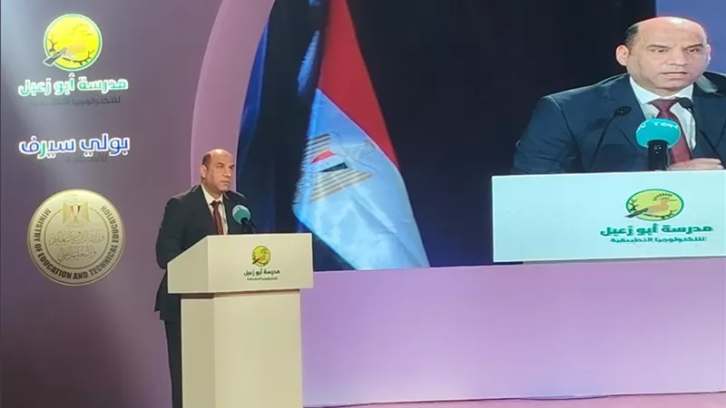 وزير العمل: خريجو مدارس التكنولوجيا التطبيقية يحصلون على فرص عمل مباشرة.. وسوق العمل يتطلب مهارات متطورة